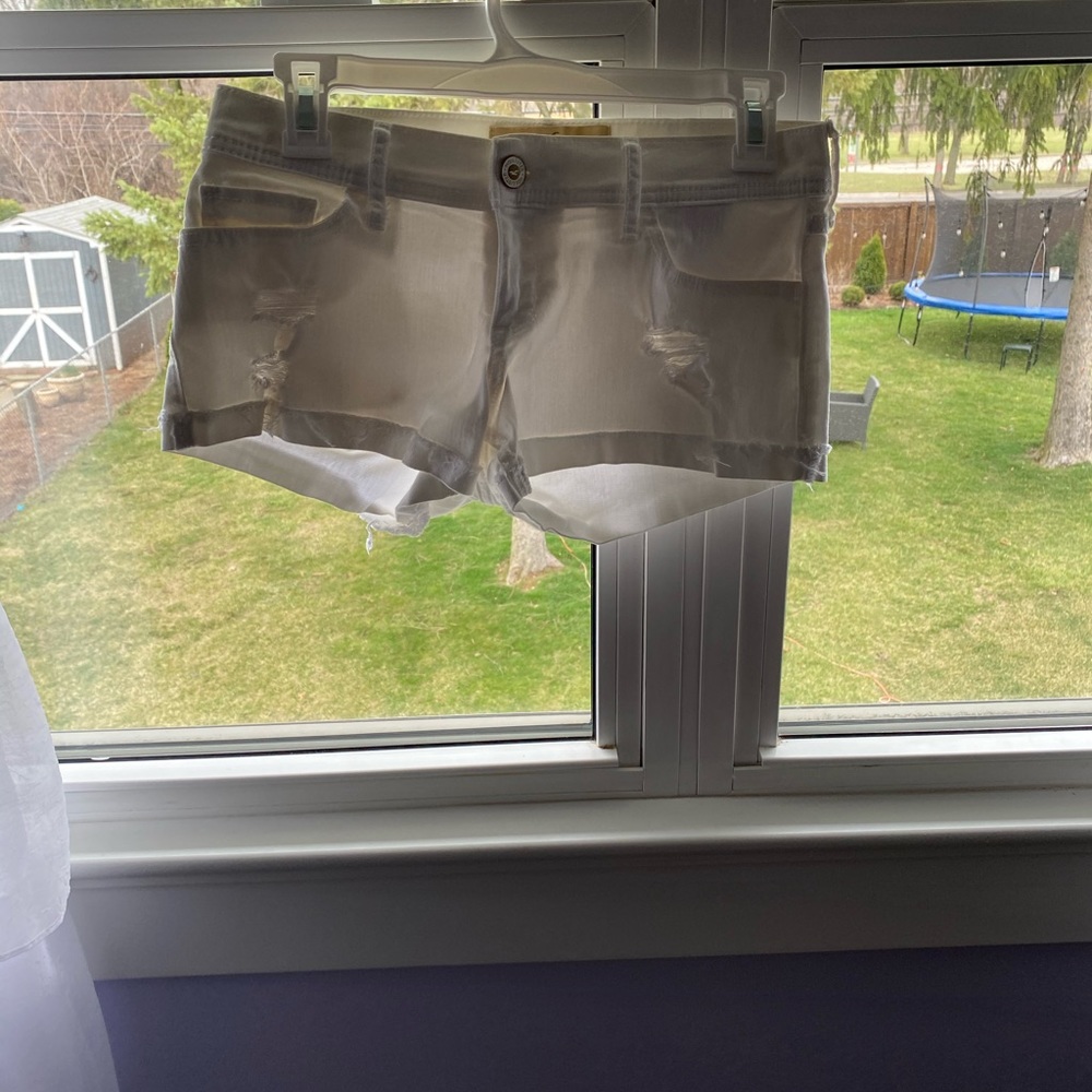 White hollister shorts